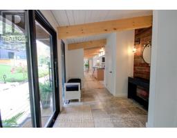 Living room - 1099 Big Joe Road, Muskoka Lakes, ON P0B1J0 Photo 15