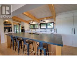 Bathroom - 1099 Big Joe Road, Muskoka Lakes, ON P0B1J0 Photo 19