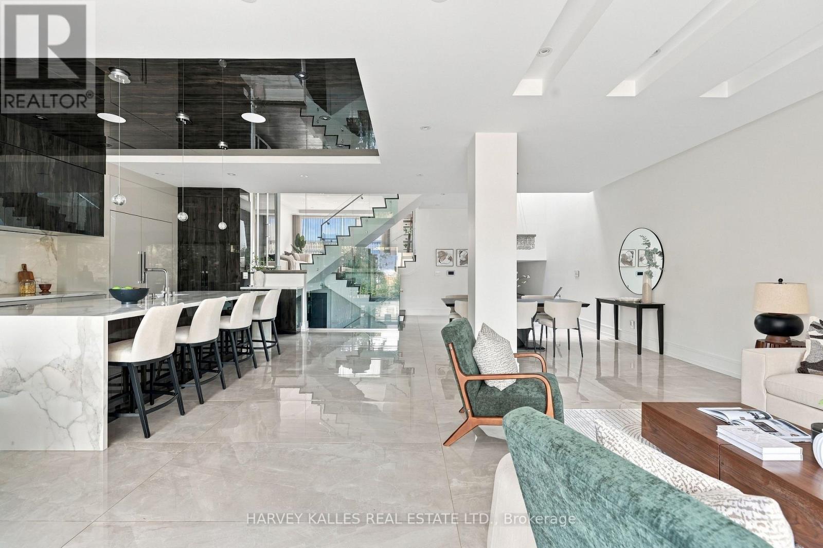 554 ST CLEMENTS AVENUE - Image 13