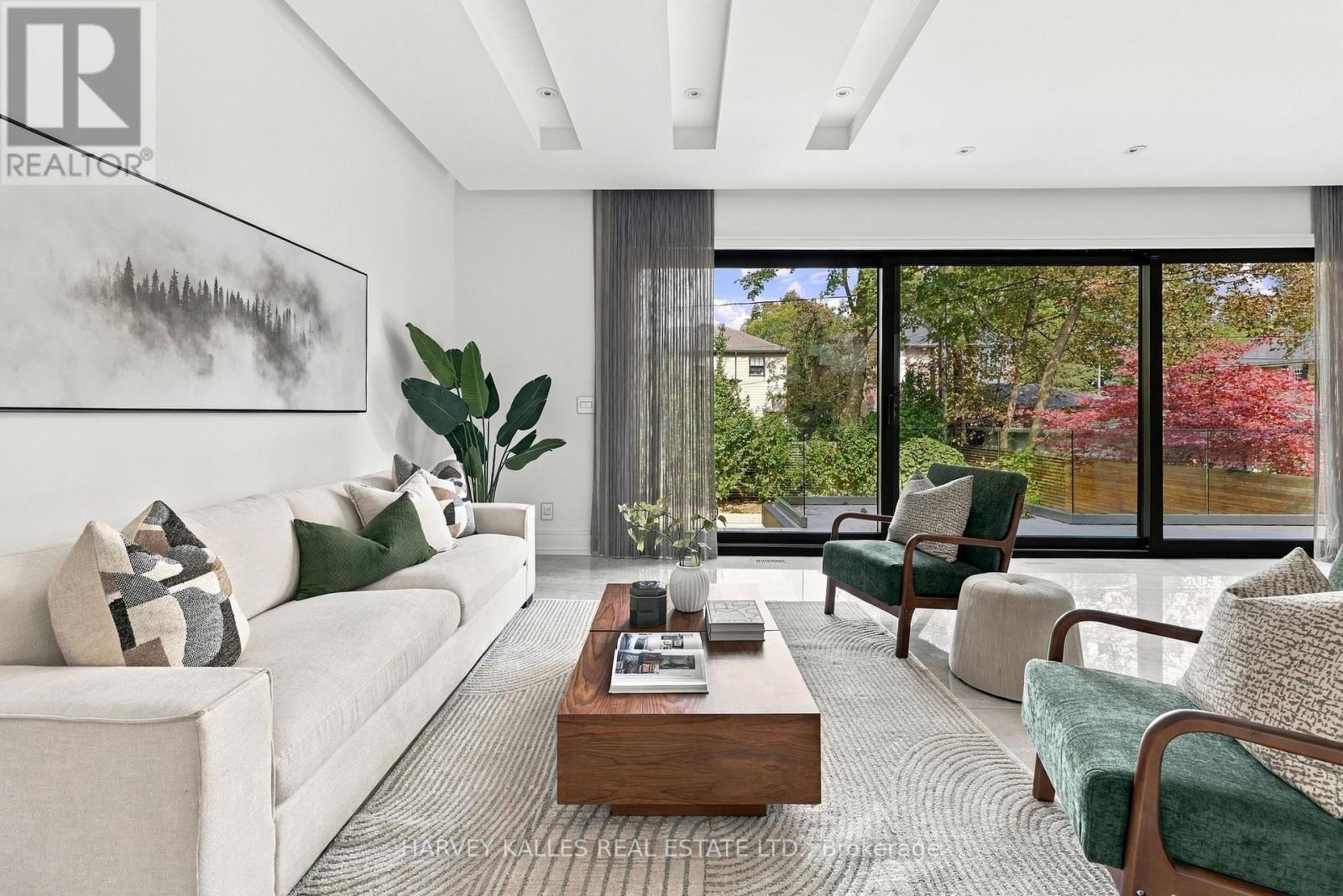554 ST CLEMENTS AVENUE - Image 14