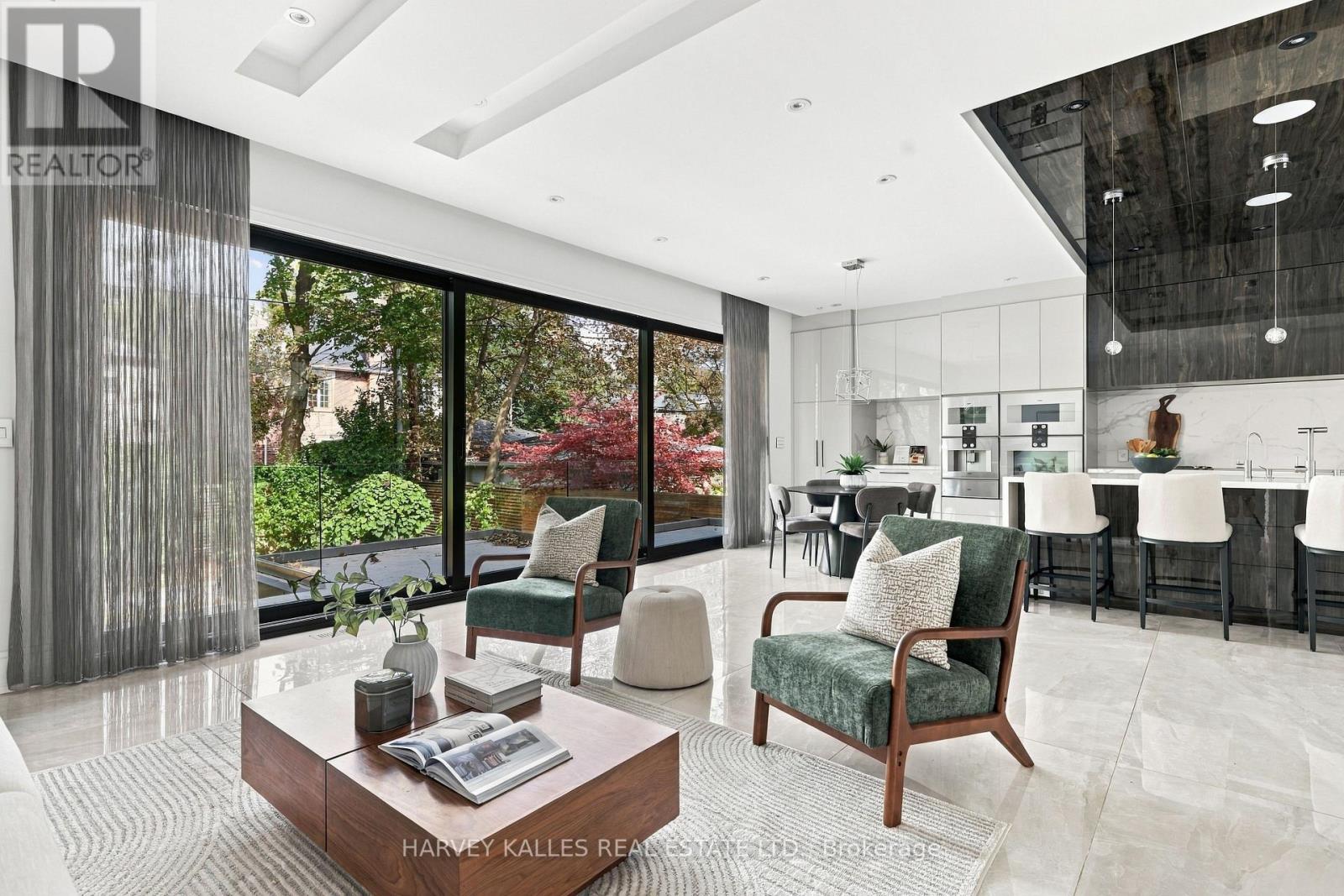 554 ST CLEMENTS AVENUE - Image 16