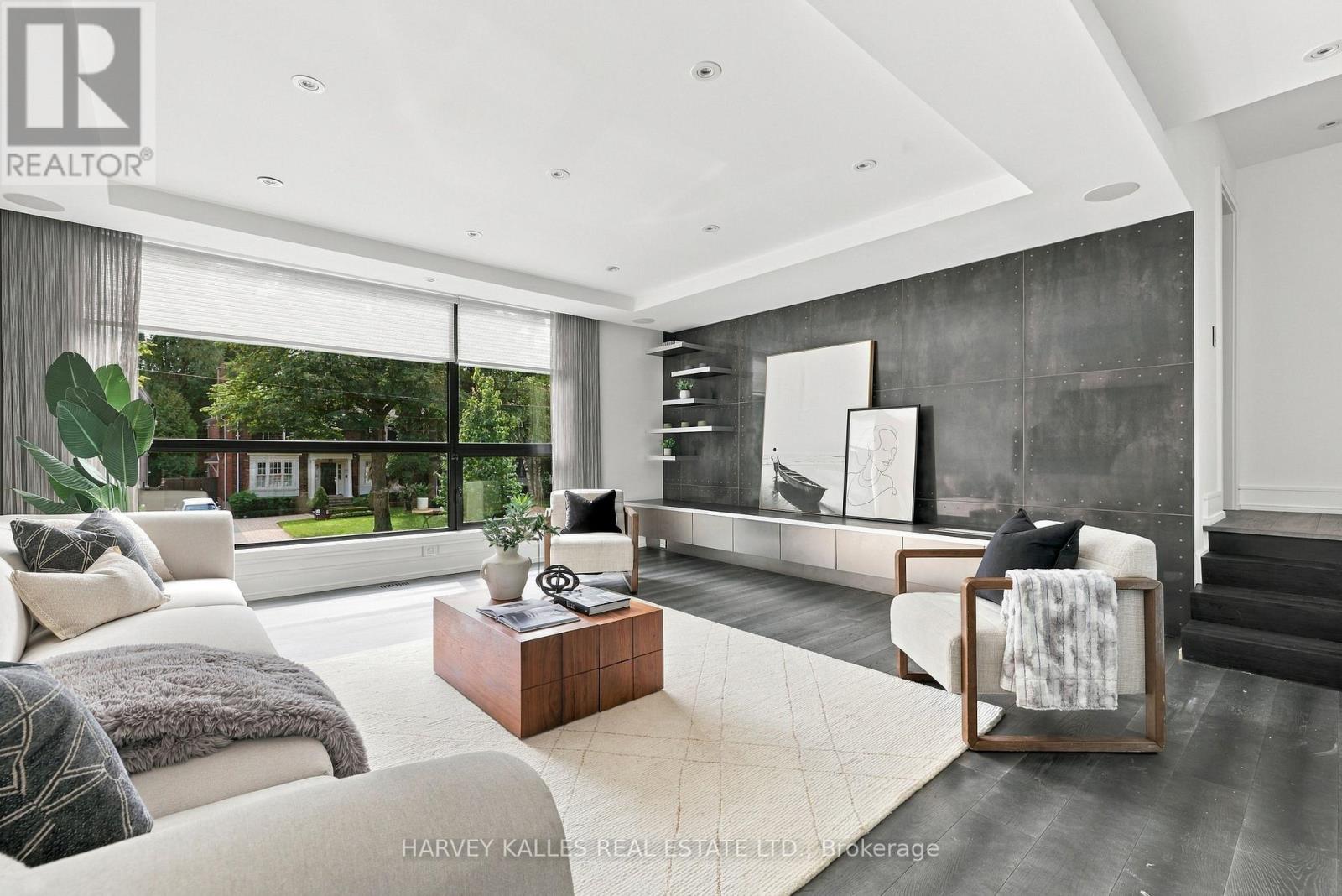 554 ST CLEMENTS AVENUE - Image 20