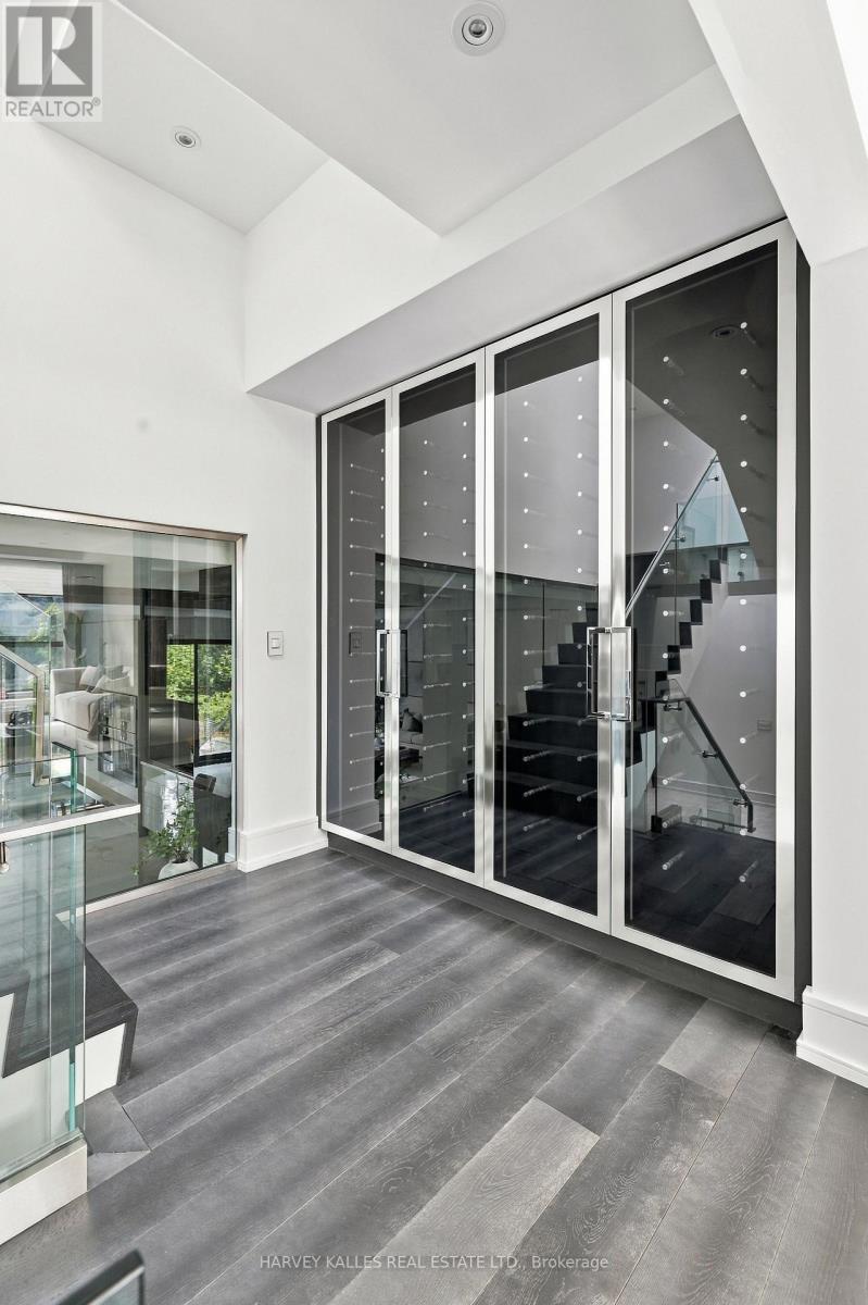 554 ST CLEMENTS AVENUE - Image 24