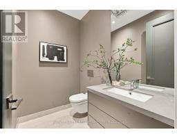 554 St Clements Avenue, Toronto, ON M5N1M6 Photo 26