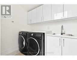 554 St Clements Avenue, Toronto, ON M5N1M6 Photo 36