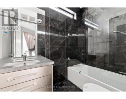 554 St Clements Avenue, Toronto, ON M5N1M6 Photo 39