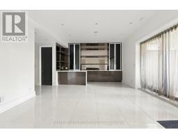 554 St Clements Avenue, Toronto, ON M5N1M6 Photo 44