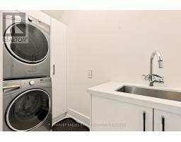 554 St Clements Avenue, Toronto, ON M5N1M6 Photo 46