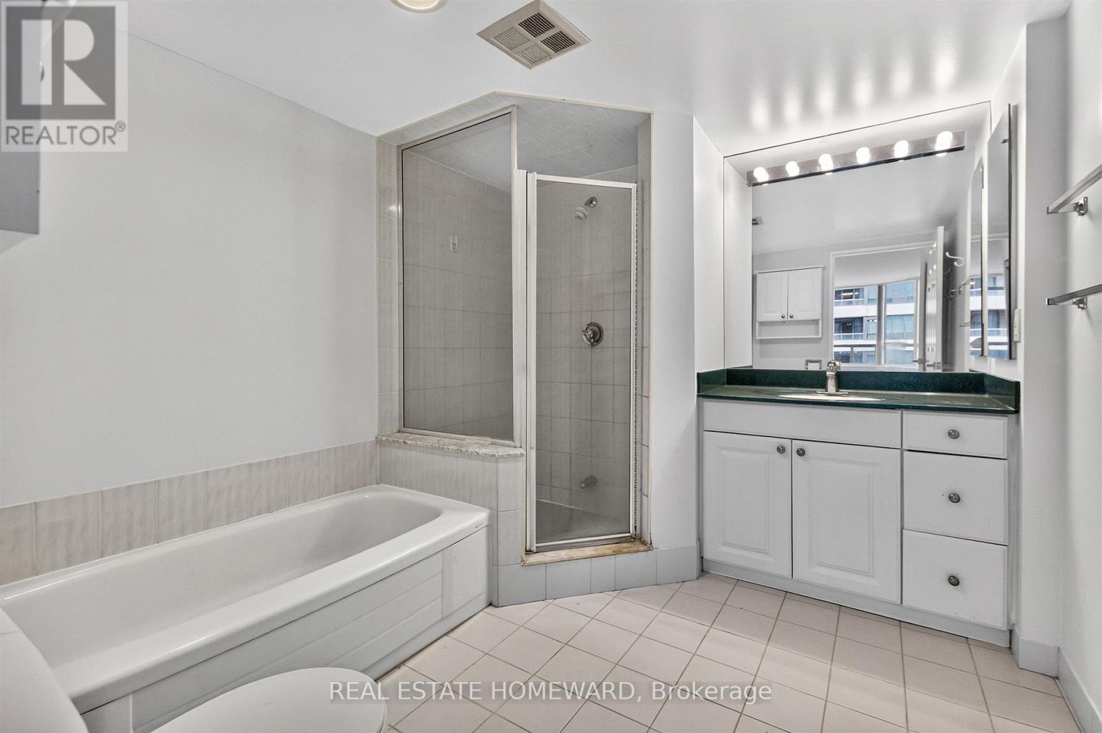 #1803 30 GREENFIELD AVENUE - Image 16