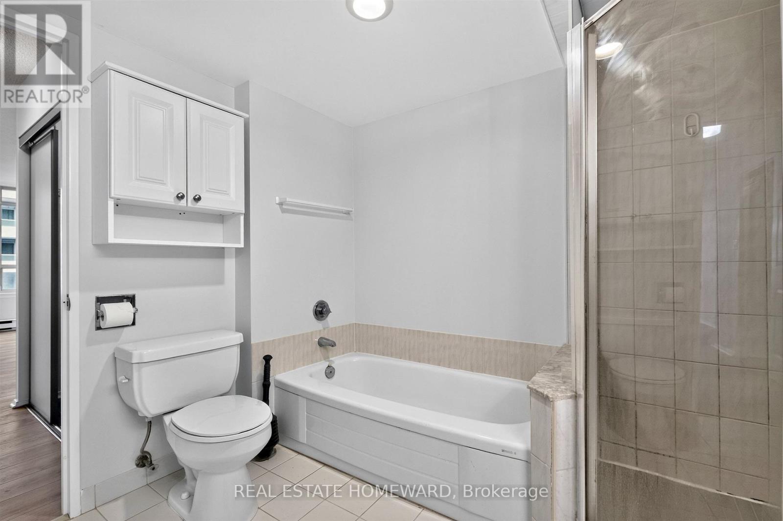#1803 30 GREENFIELD AVENUE - 17