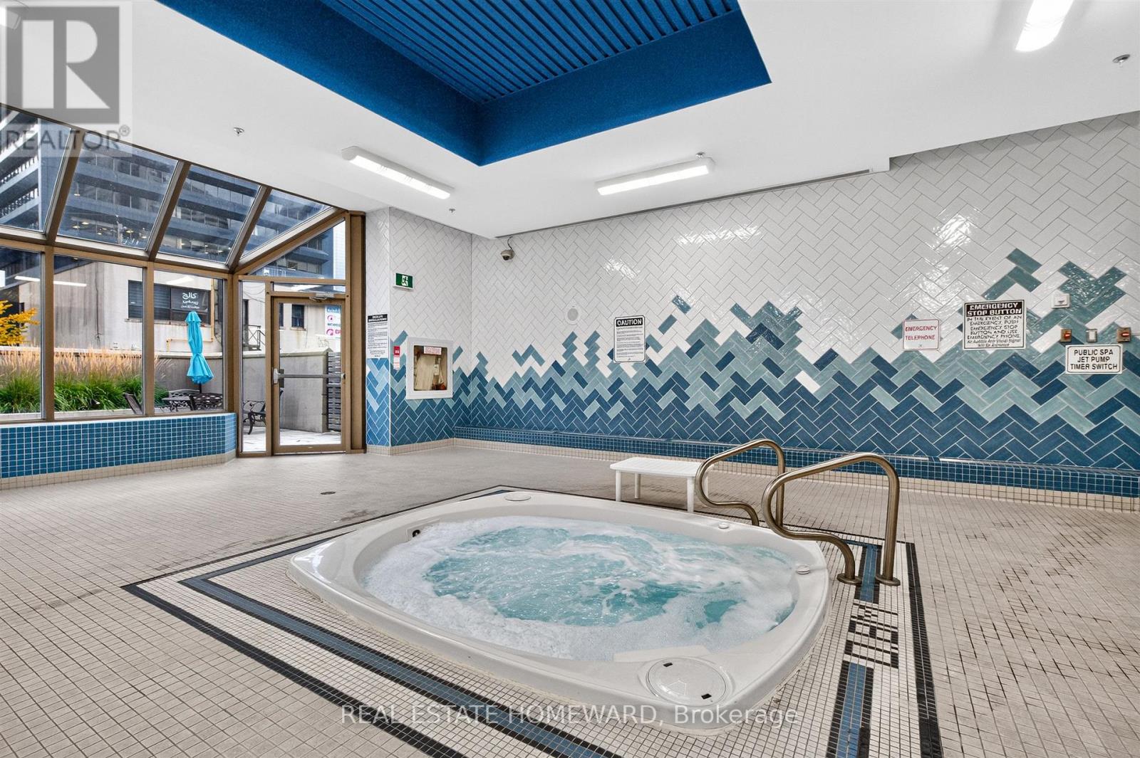 #1803 30 GREENFIELD AVENUE - Image 23