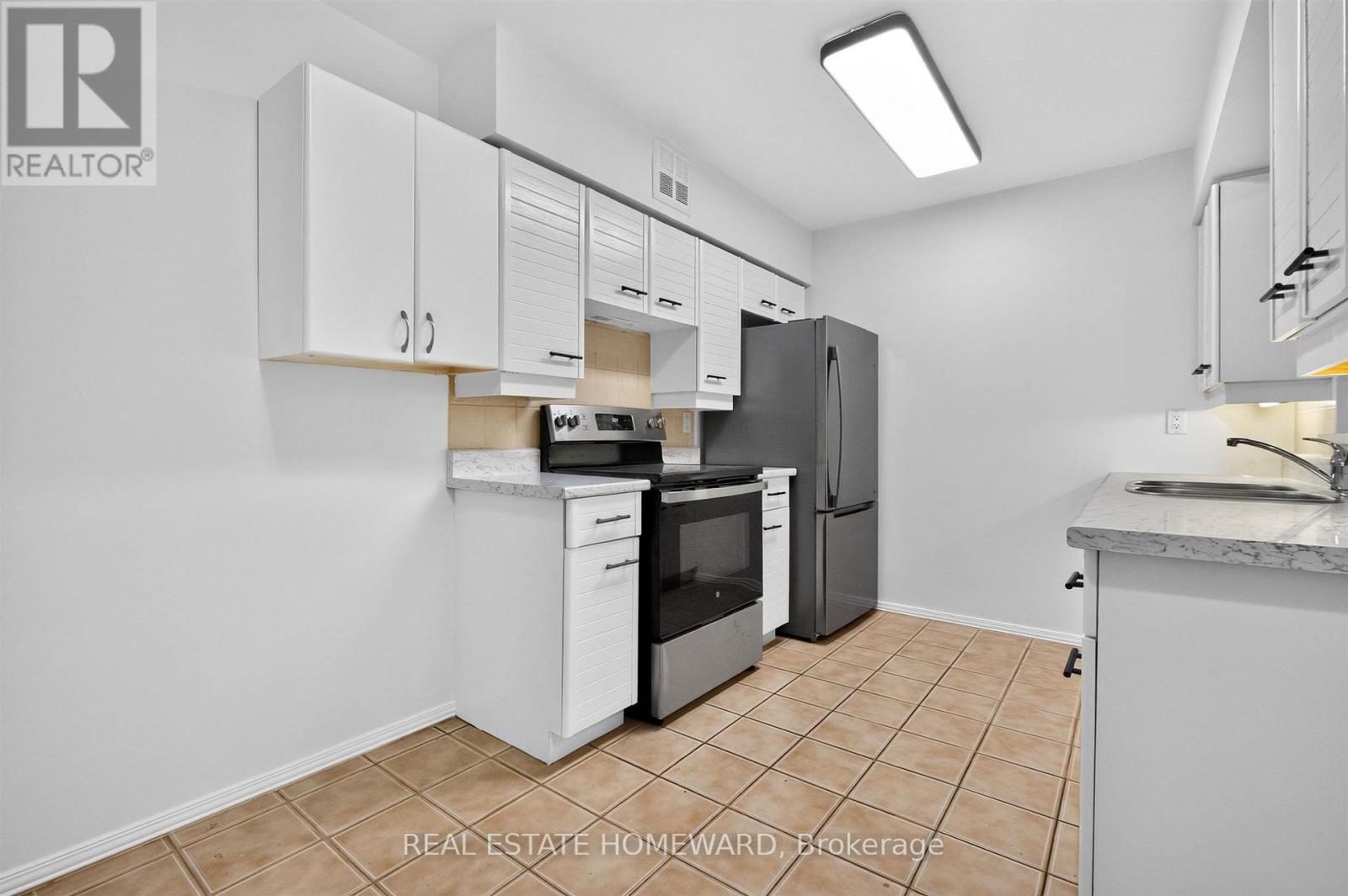 #1803 30 GREENFIELD AVENUE - 4