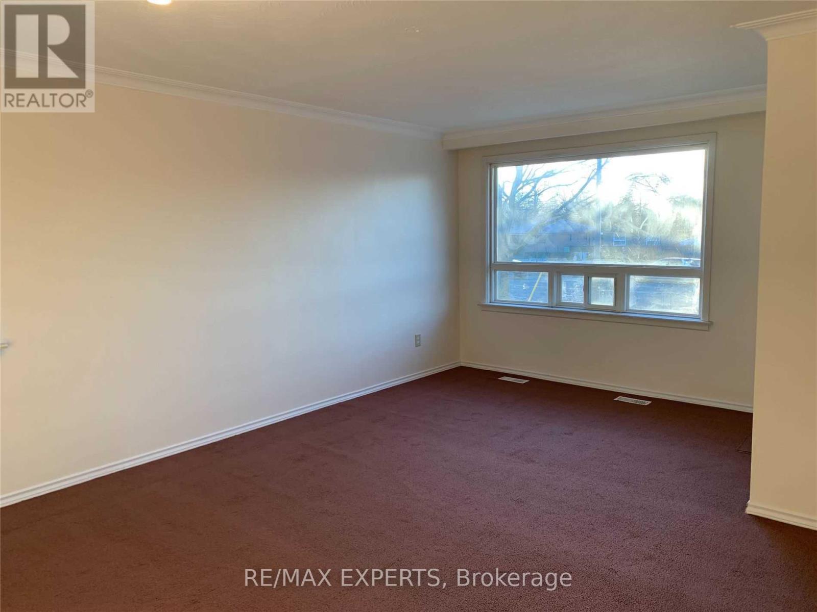 733 MARKHAM ROAD, Toronto (Woburn) — photo 3