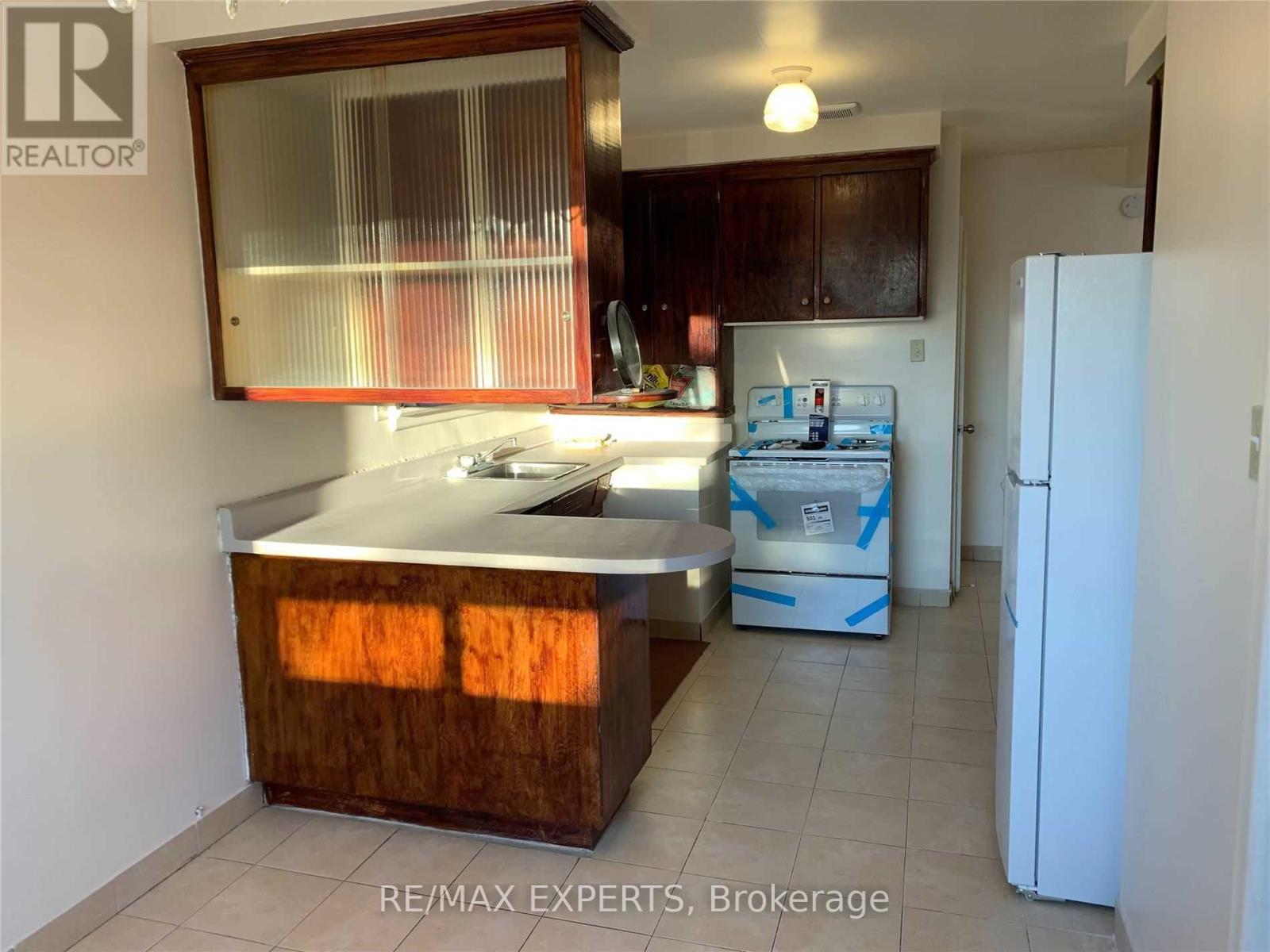 733 MARKHAM ROAD, Toronto (Woburn) — photo 5