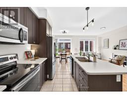 1124 Sepia Square, Pickering, ON L1X0H1 Photo 9