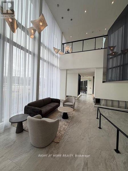307 - 6 DAVID EYER ROAD, Richmond Hill