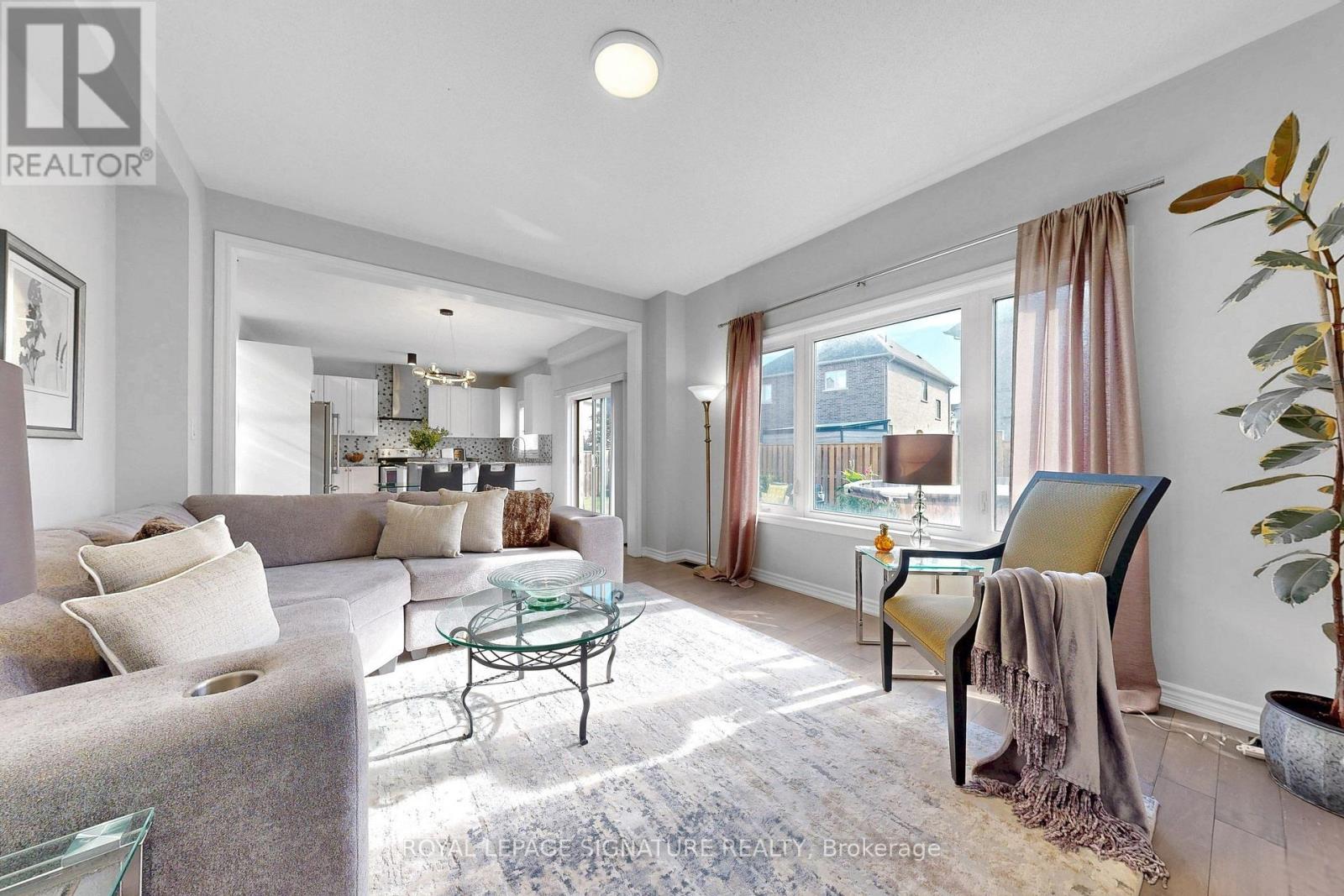 39 DOWLING ROAD - 12