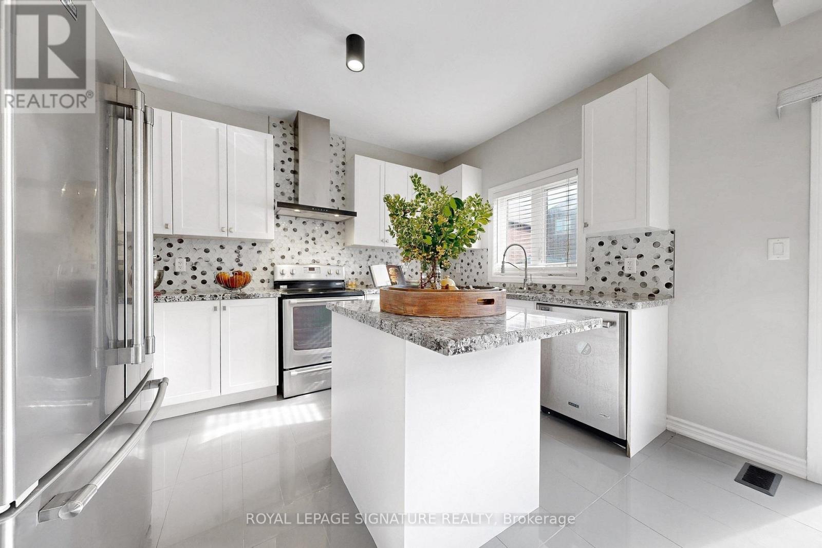 39 DOWLING ROAD, New Tecumseth (Alliston) — photo 9