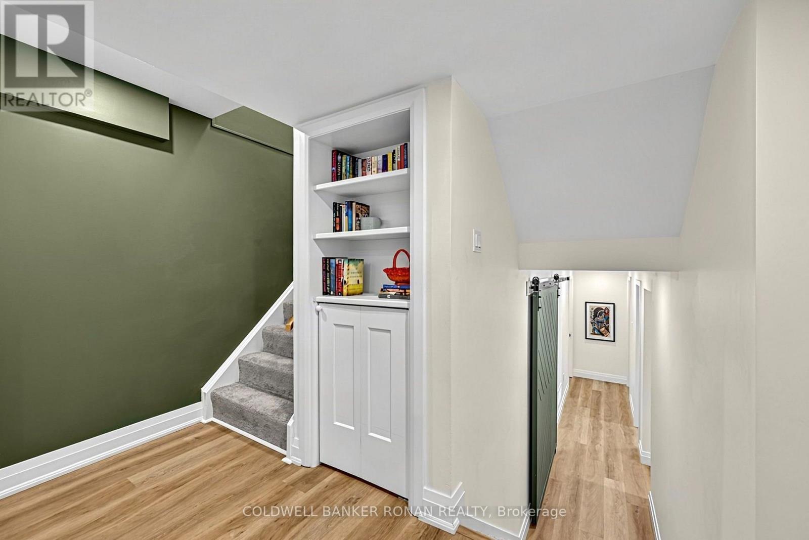 26 SMYTH CRESCENT - Image 32