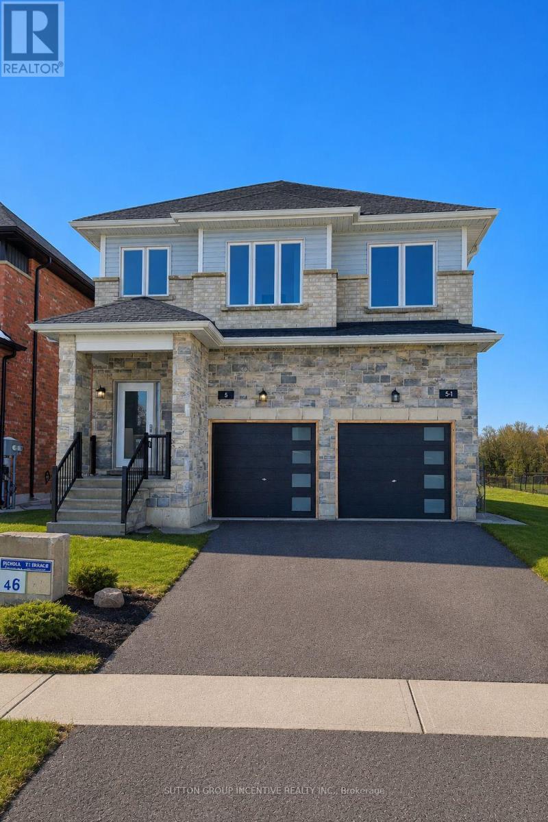 2 - 5 RANCH TERRACE, Barrie