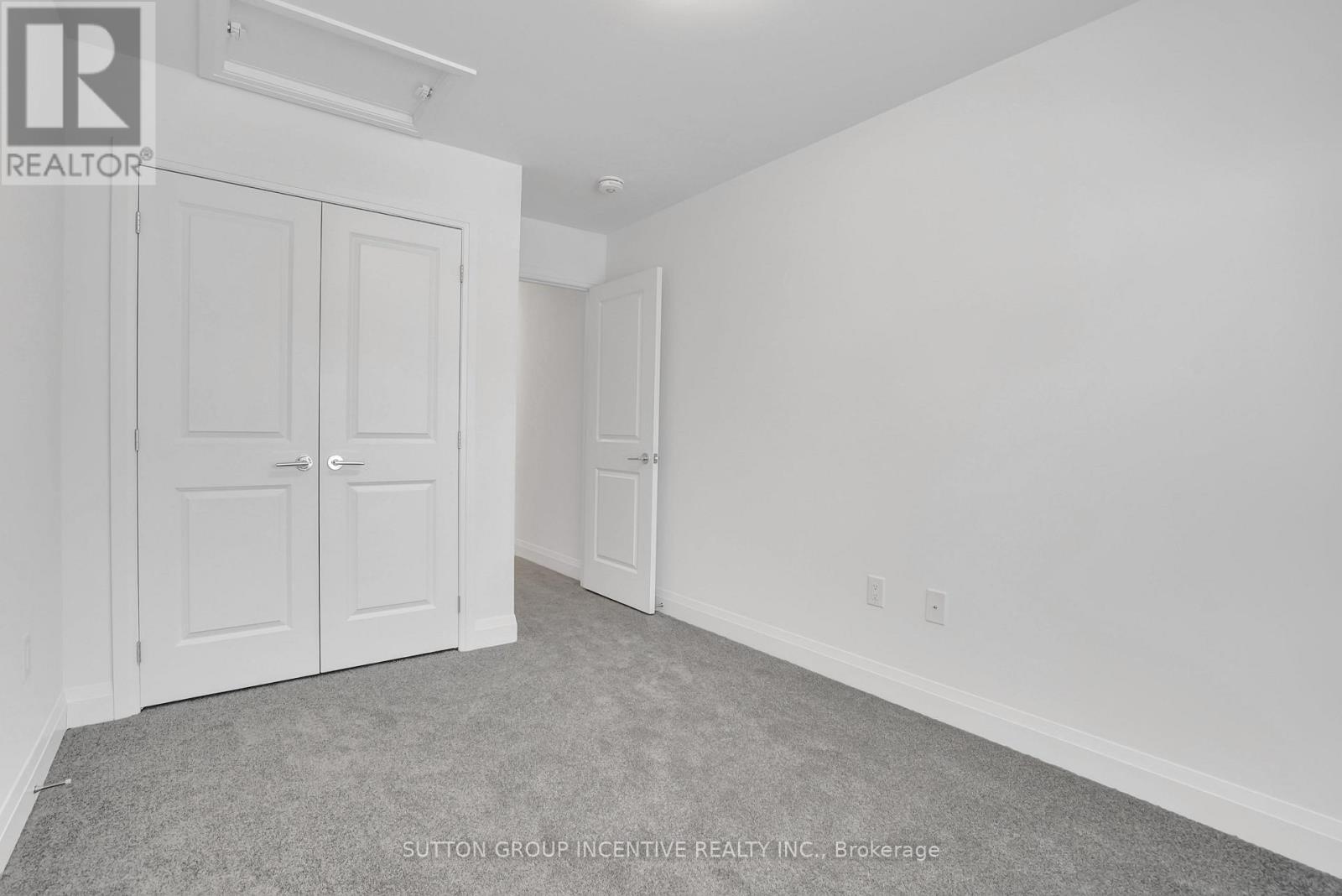 2 - 5 RANCH TERRACE, Barrie — photo 8