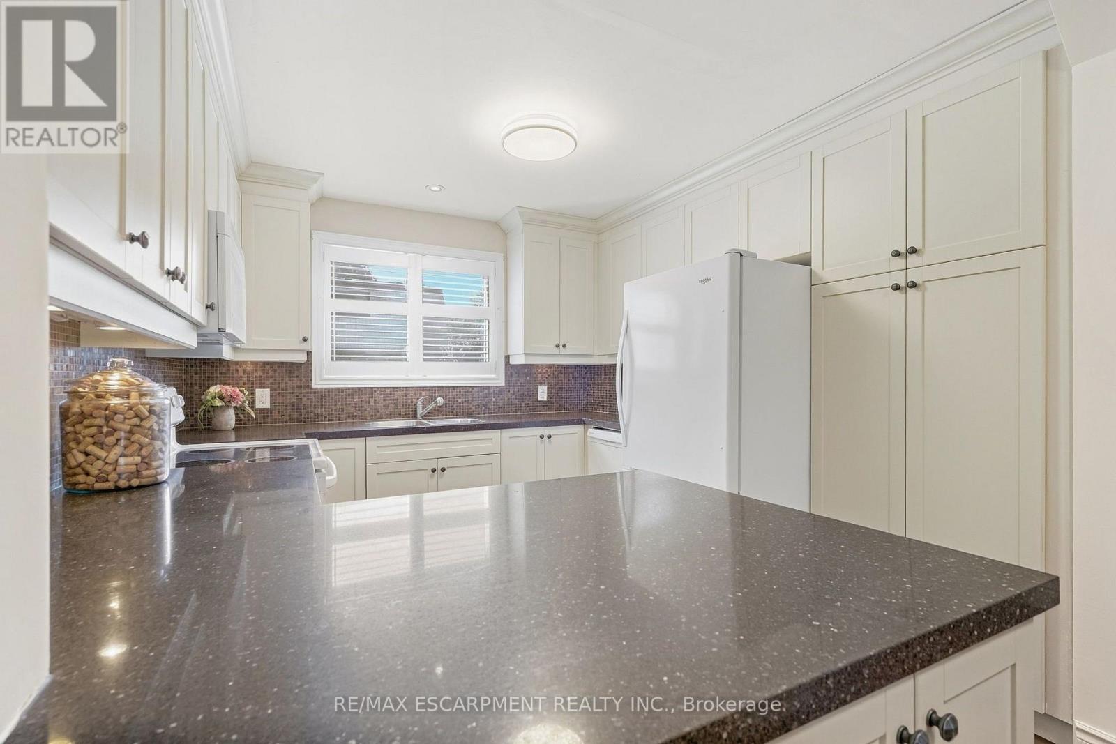 27 - 1518 SIXTH LINE, Oakville (CP College Park) — photo 12