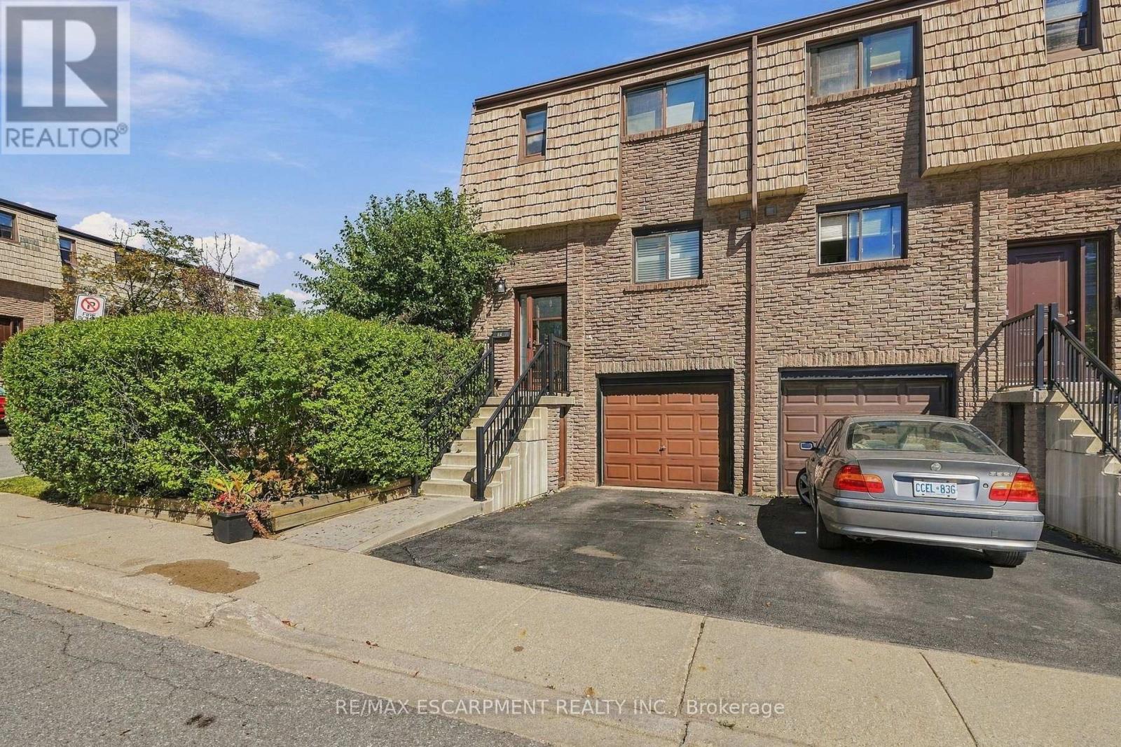 27 - 1518 SIXTH LINE, Oakville (CP College Park) — photo 2