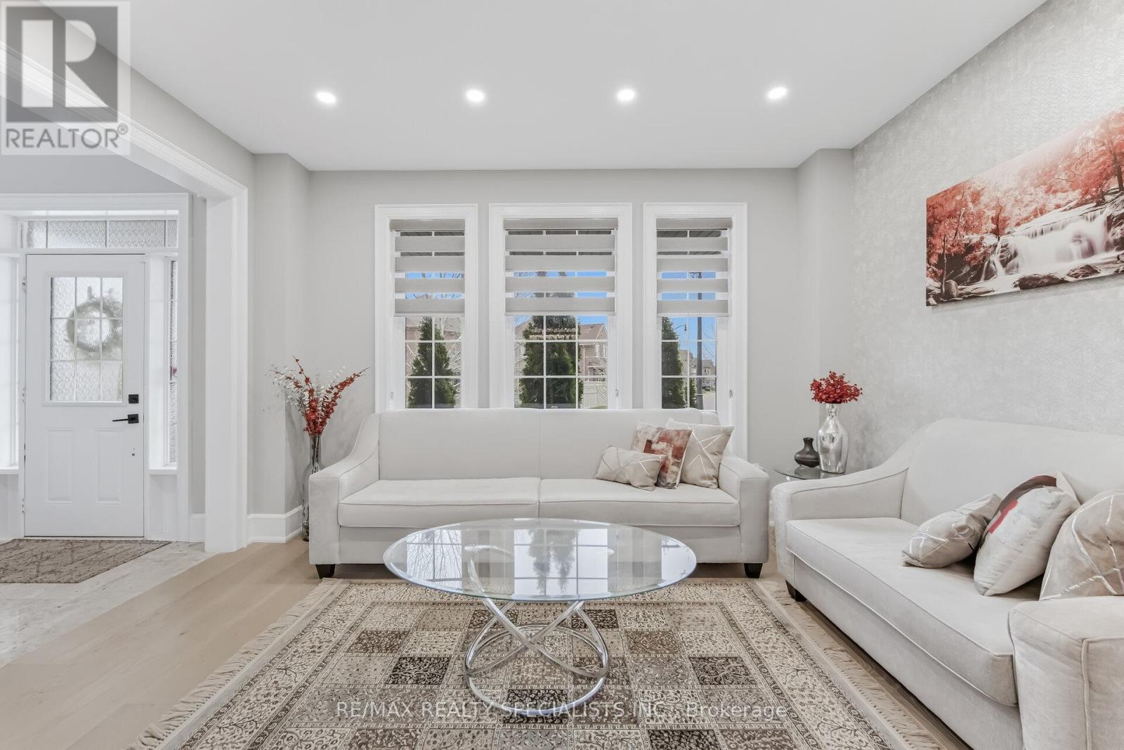 146 LLOYD SANDERSON DRIVE, Brampton (Credit Valley) — photo 3