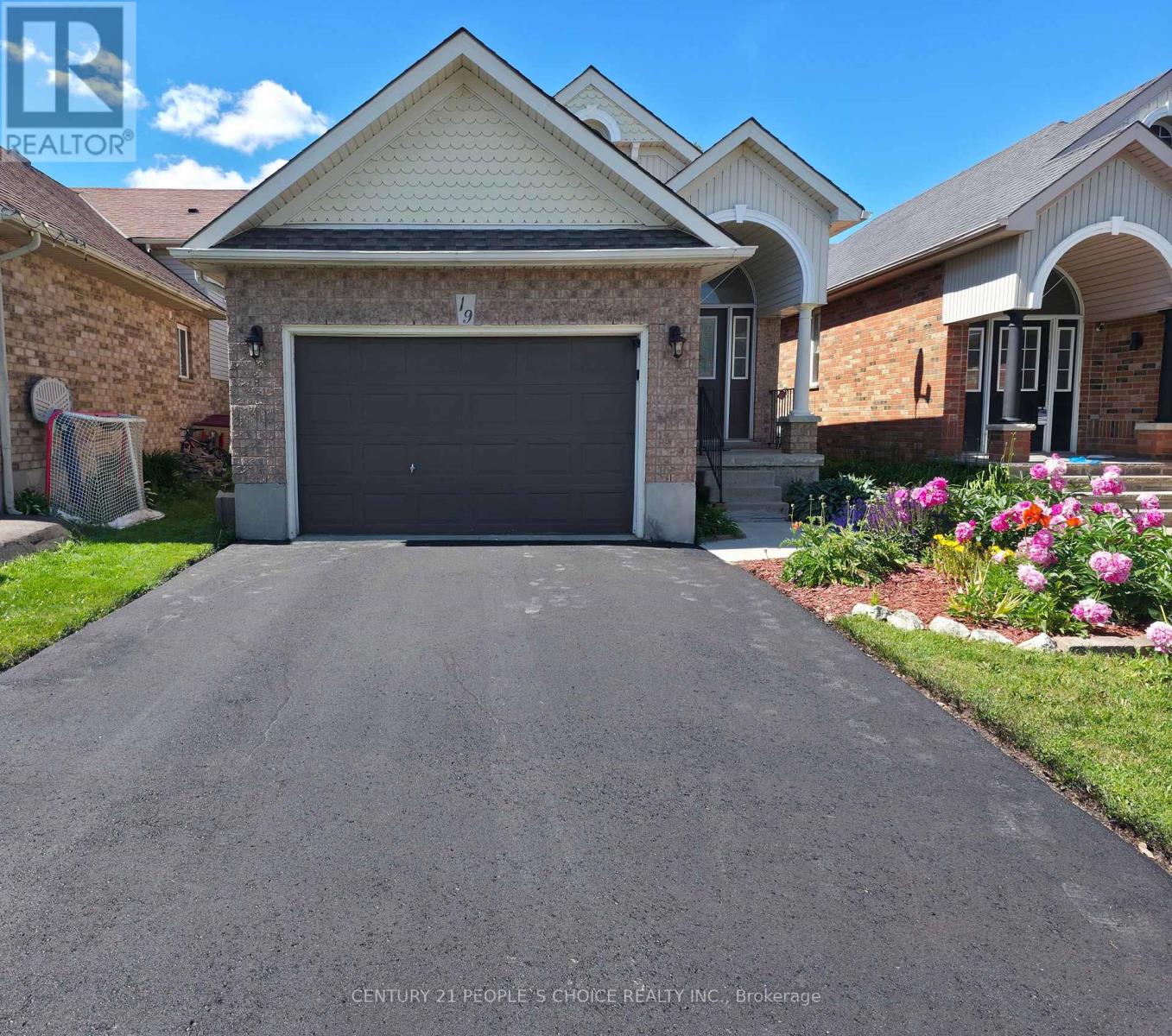 19 MCKITRICK DRIVE, Orangeville — photo 2