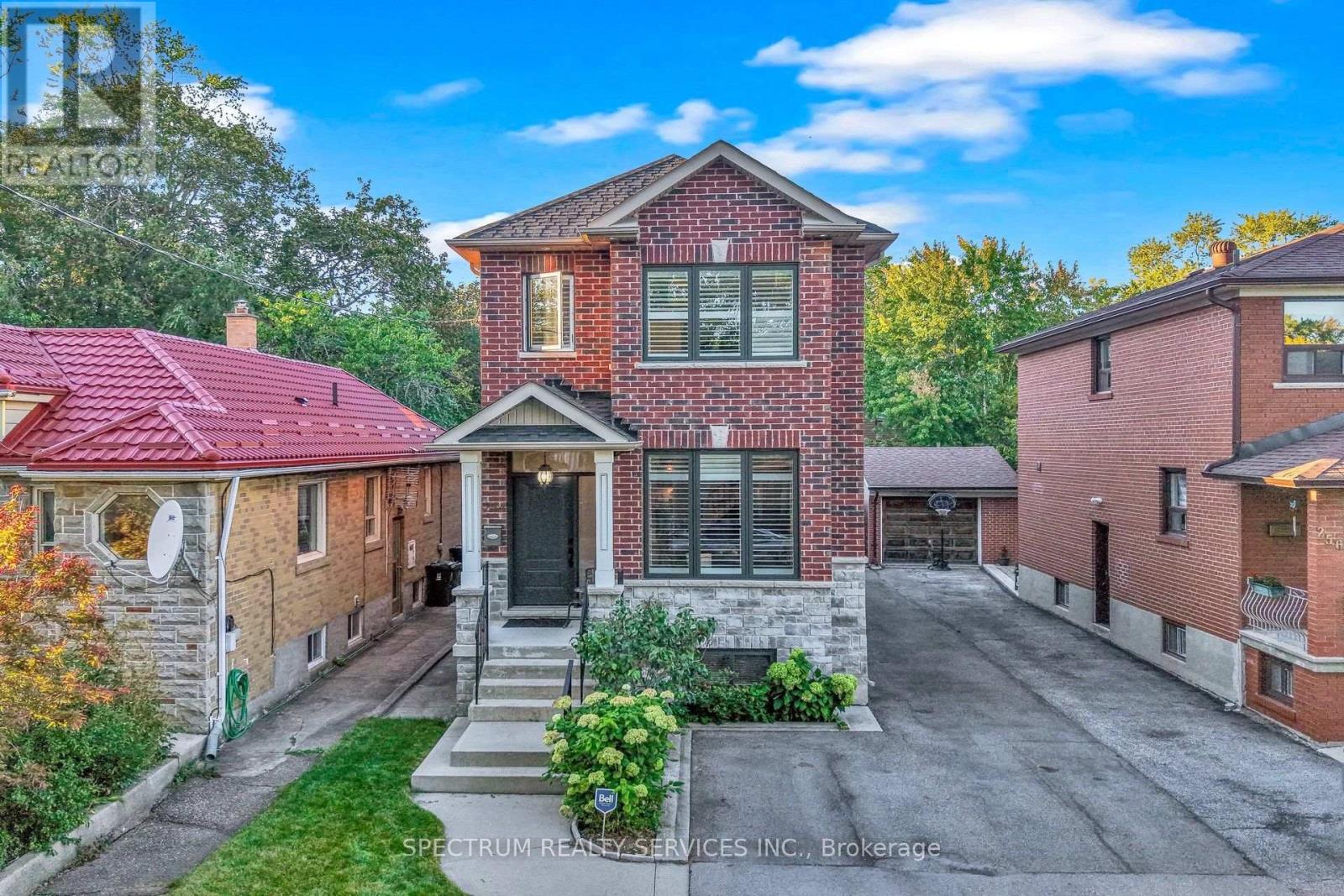 254 JOHN STREET, Toronto (Weston)