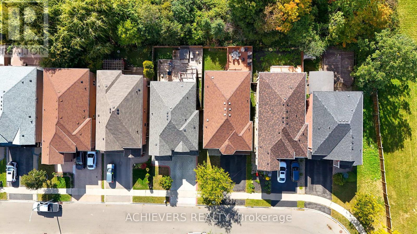 62 SIR JACOBS CRESCENT, Brampton (Fletcher's Meadow) — photo 3