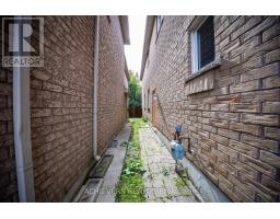 62 Sir Jacobs Crescent, Brampton, ON L7A3V2 Photo 25
