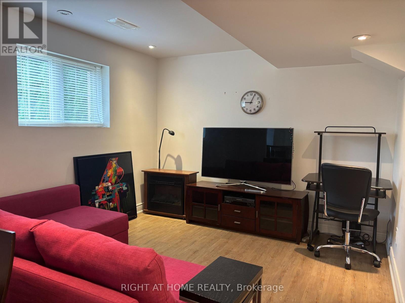 256 Leiterman Drive — photo 4