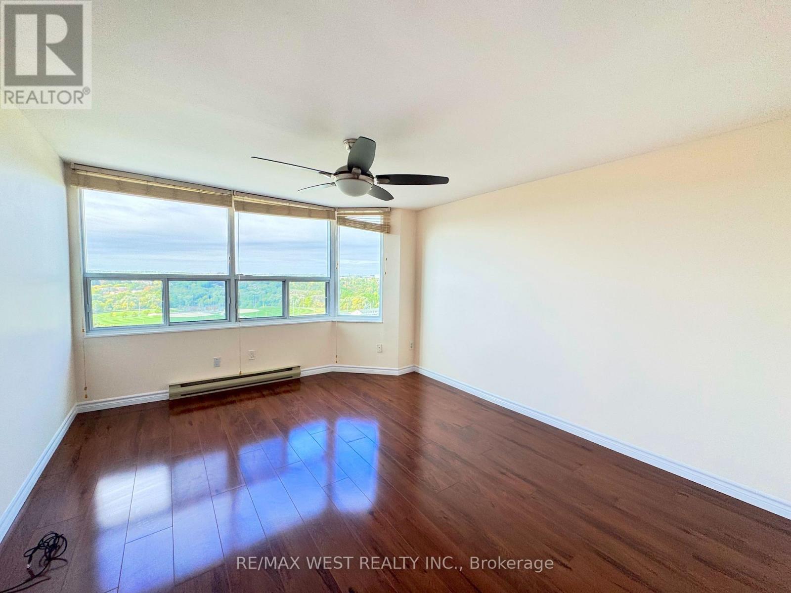 55 Green Valley Drive — photo 13