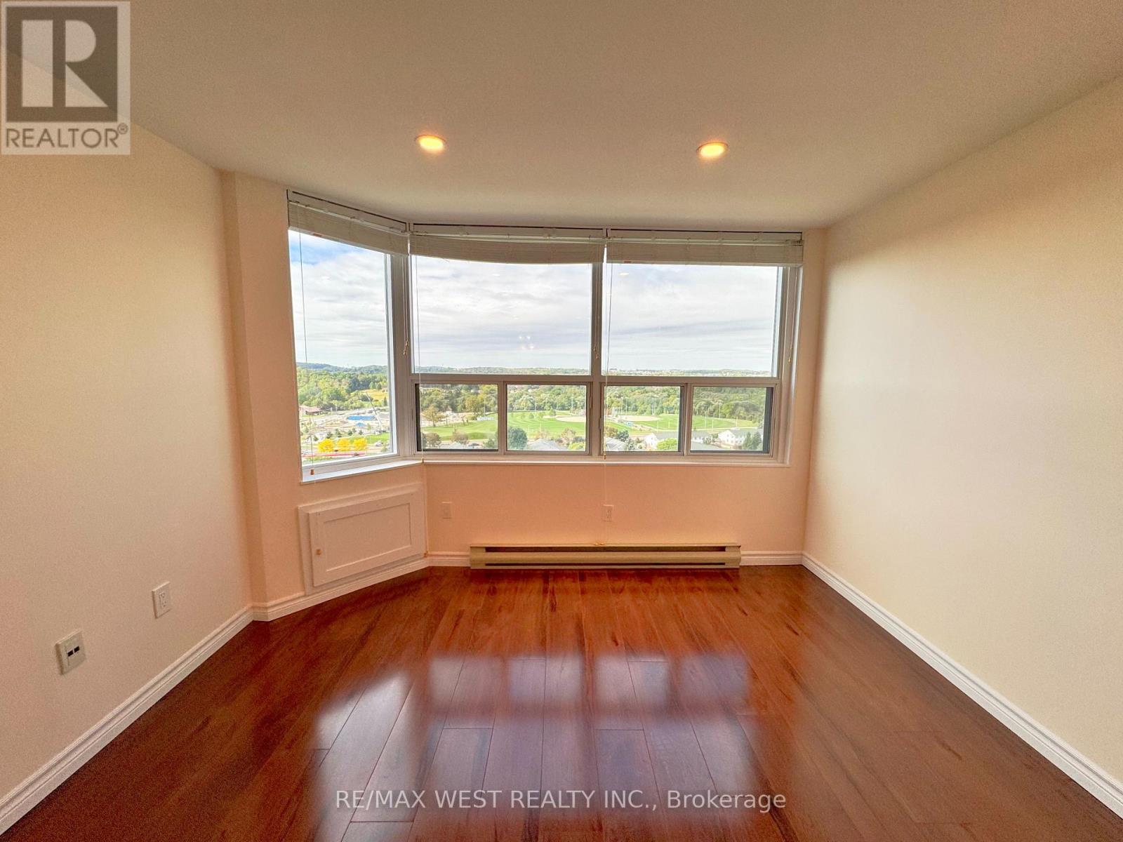 1506 - 55 GREEN VALLEY DRIVE, Waterloo — photo 6