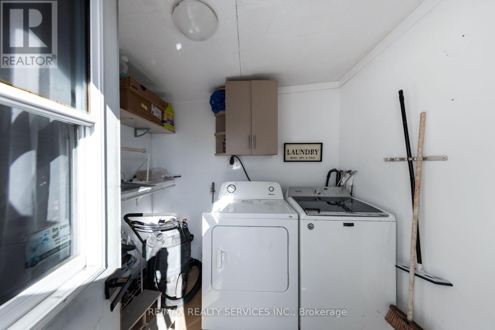 12 AJAX AVENUE - 26