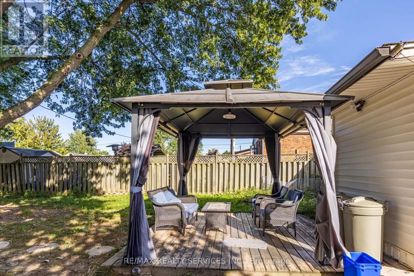 12 AJAX AVENUE - 37