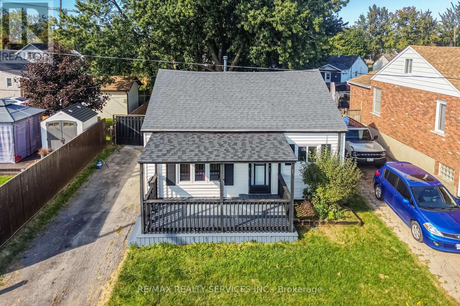 12 AJAX AVENUE - 42