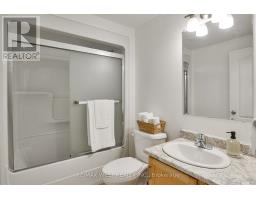 1160 Butterfly Road, Muskoka Lakes, ON P0B1J0 Photo 11
