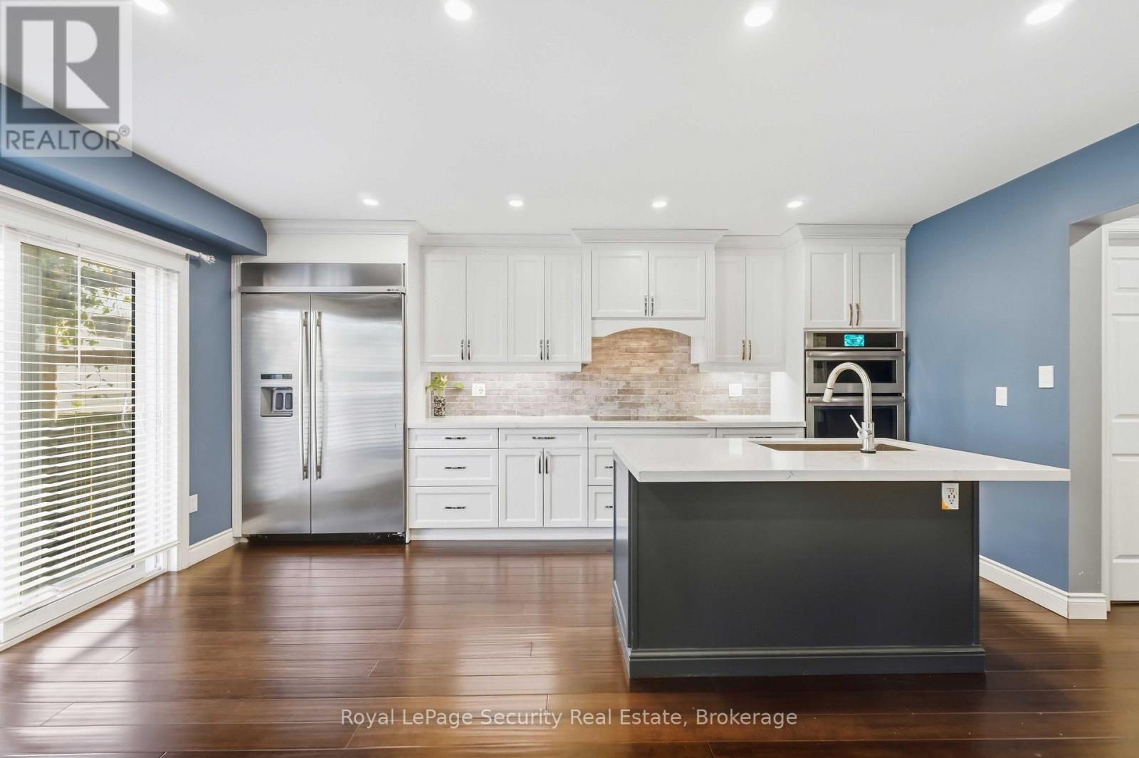 785 TENTH AVENUE - 7