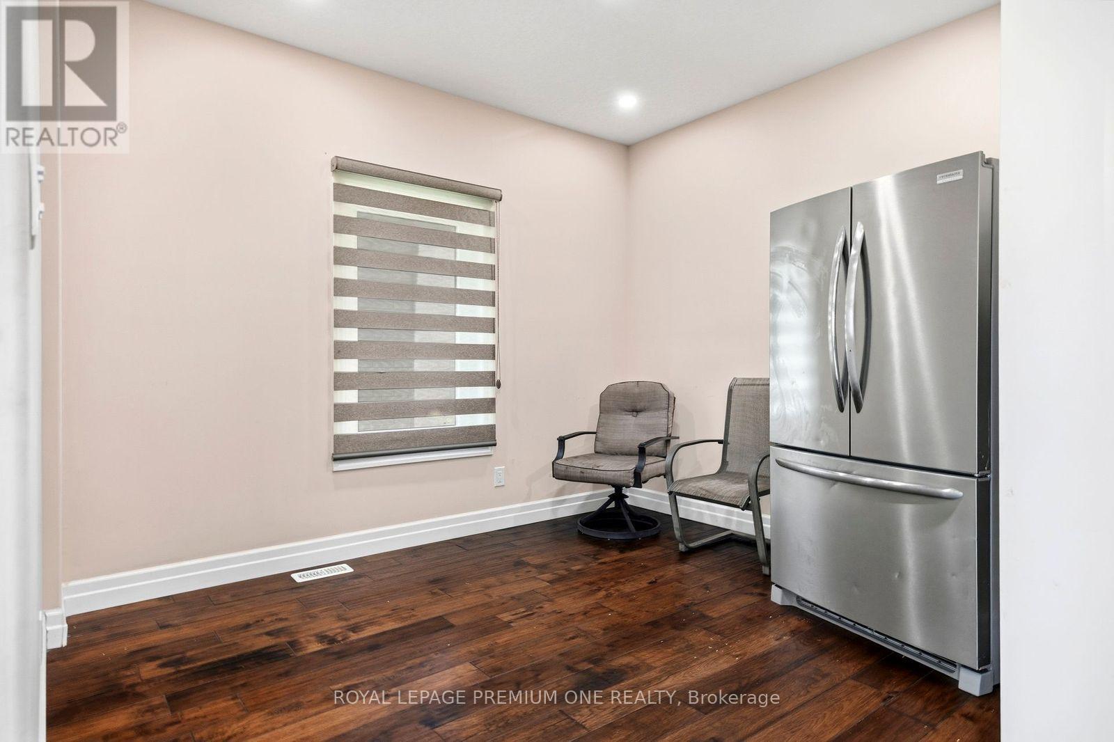 811 CEDARPARK WAY, London North (North D) — photo 9