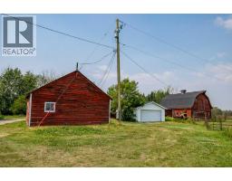 Family room - 261126 Range Road 33, Rural Rocky View County, AB T4C0G6 Photo 18