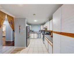 29 10090 137a Street, Surrey, BC V3T5M6 Photo 23