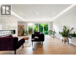 955 Forest Hills Drive, North Vancouver, BC V7R1N4 Photo 17
