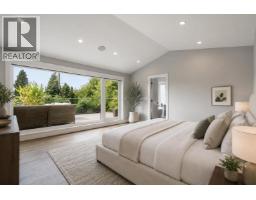 955 Forest Hills Drive, North Vancouver, BC V7R1N4 Photo 19