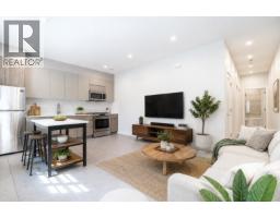 955 Forest Hills Drive, North Vancouver, BC V7R1N4 Photo 36