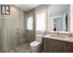 955 Forest Hills Drive, North Vancouver, BC V7R1N4 Photo 34
