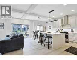 553 Baywater Manor SW - photo 2