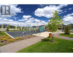 553 Baywater Manor Sw, Airdrie, AB T4B5R7 Photo 45