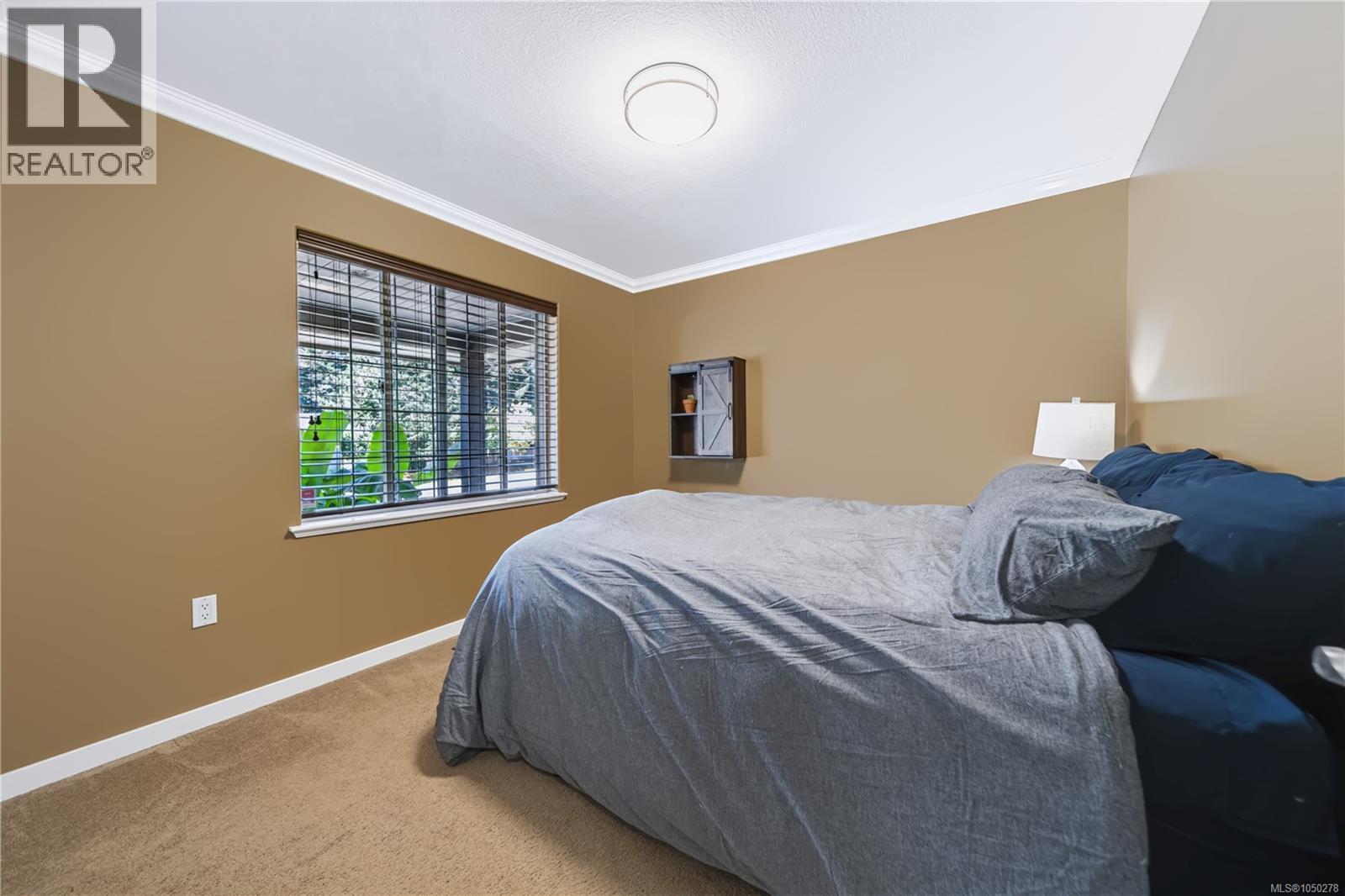 2070 Saras Way - 15